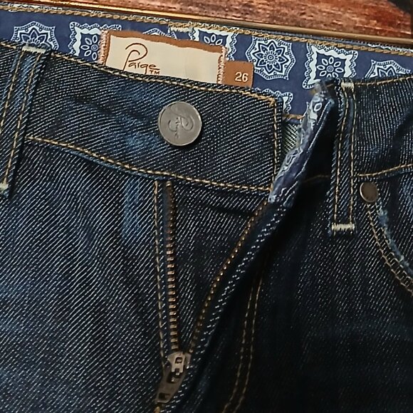 Paige Jeans Size 26 Robertson Low Rise Relaxed Wide Leg Flare Dark Wash USA Made - Picture 6 of 9